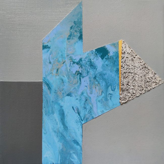 Miniatura błękitna z szarym betonem. 20 x 20 cm